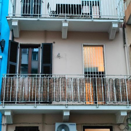 Апартаменты Da Ale E Cate - In Centro A San Benedetto Сан-Бенедетто-дель-Тронто Экстерьер фото